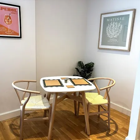 10 Popeshead Apartmán *