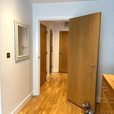 10 Popeshead 아파트 *